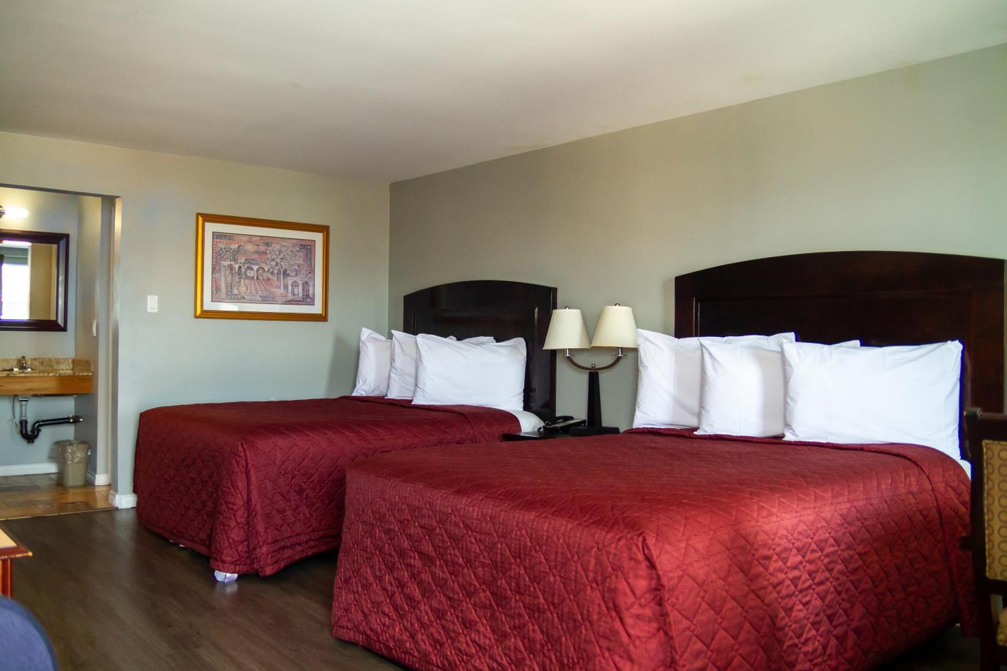 Saxony Motel Chatham-Kent Exterior photo